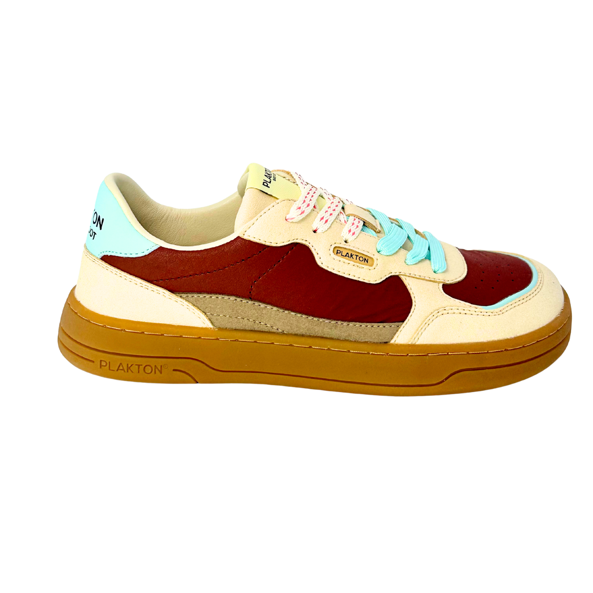 Amai Barefoot Red & Blue